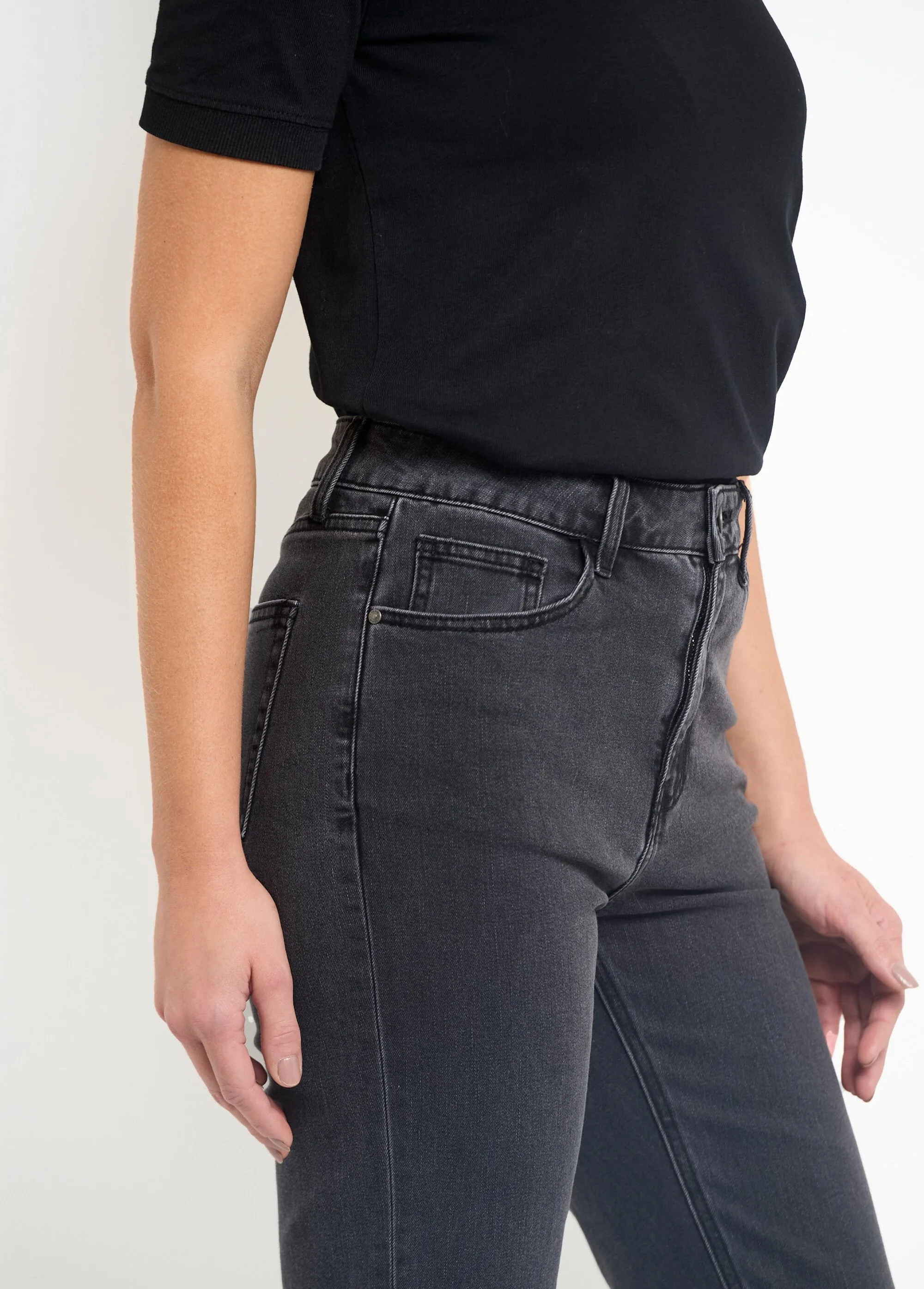 5-pocket jeans, 7/8 length, frayed hem