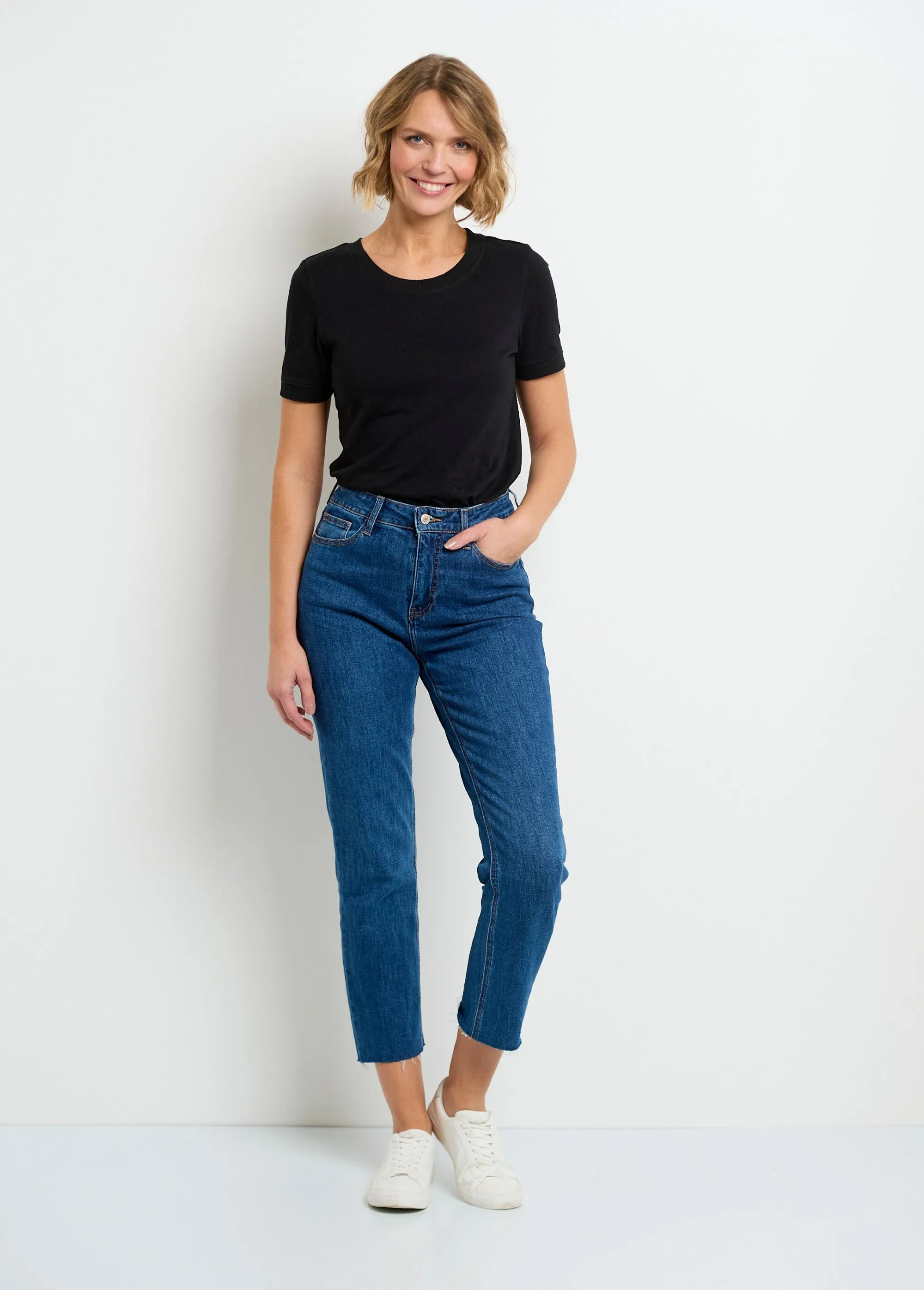 5-pocket jeans, 7/8 length, frayed hem