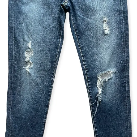 AG The Stevie Destructed Ankle Slim Straight Ankle Size 27