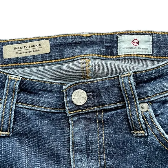 AG The Stevie Destructed Ankle Slim Straight Ankle Size 27