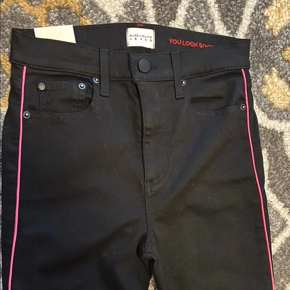 Alice   Olivia Black Skinny Jeans with Pink Stripe