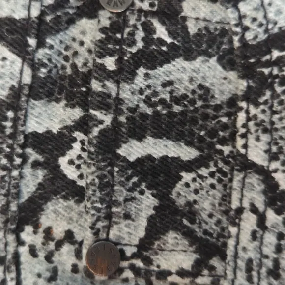 Alice   Olivia Snake Print Good High Rise Skinny Jeans 28