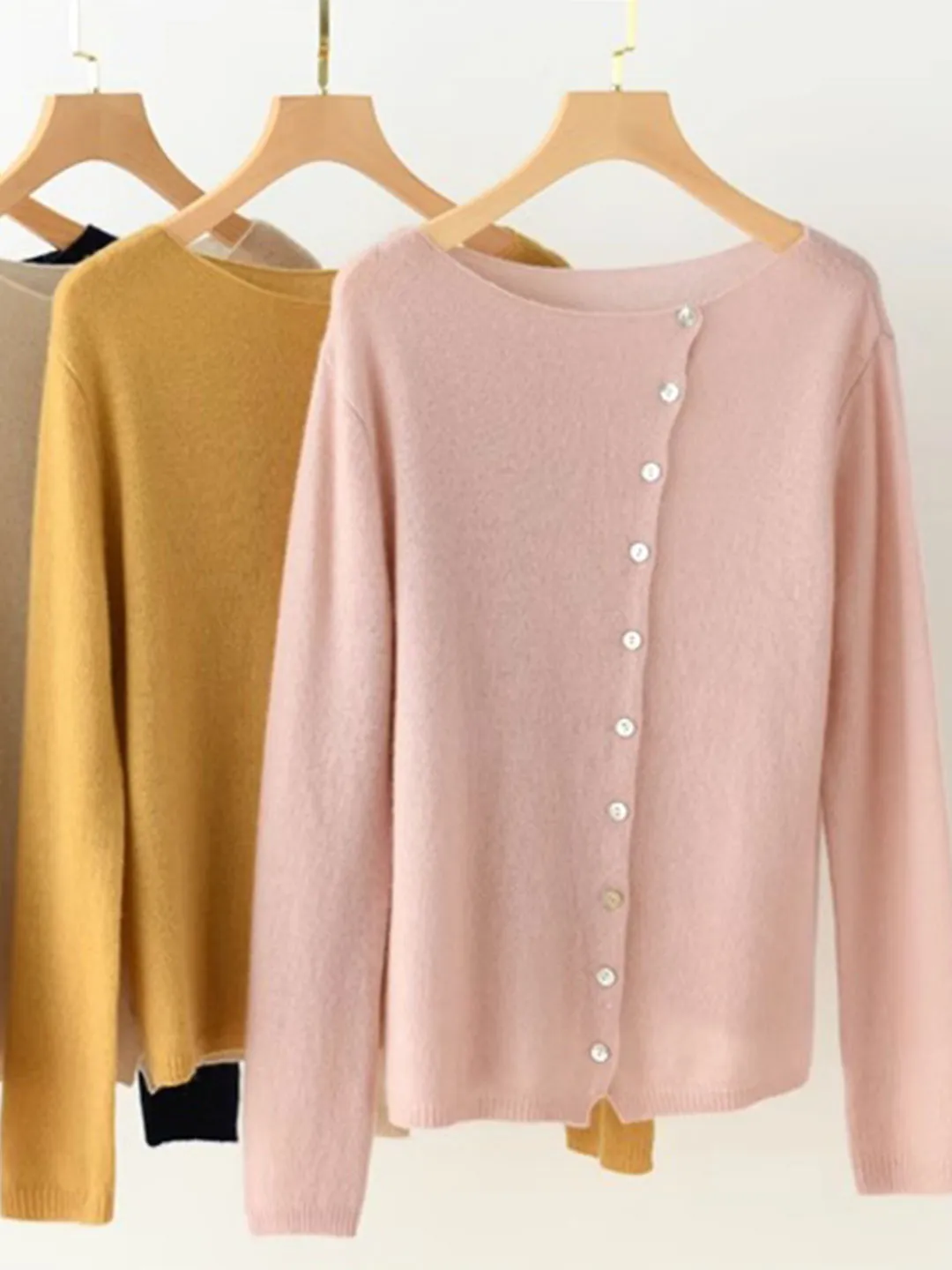 Annamaria | Classic Knit Cardigan with Round Neck