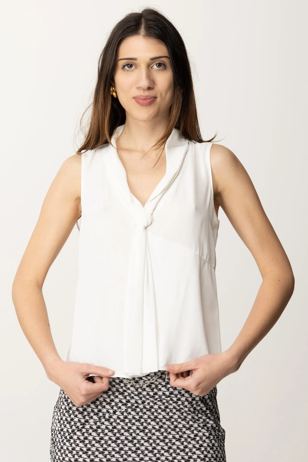 Blusa Smanicata