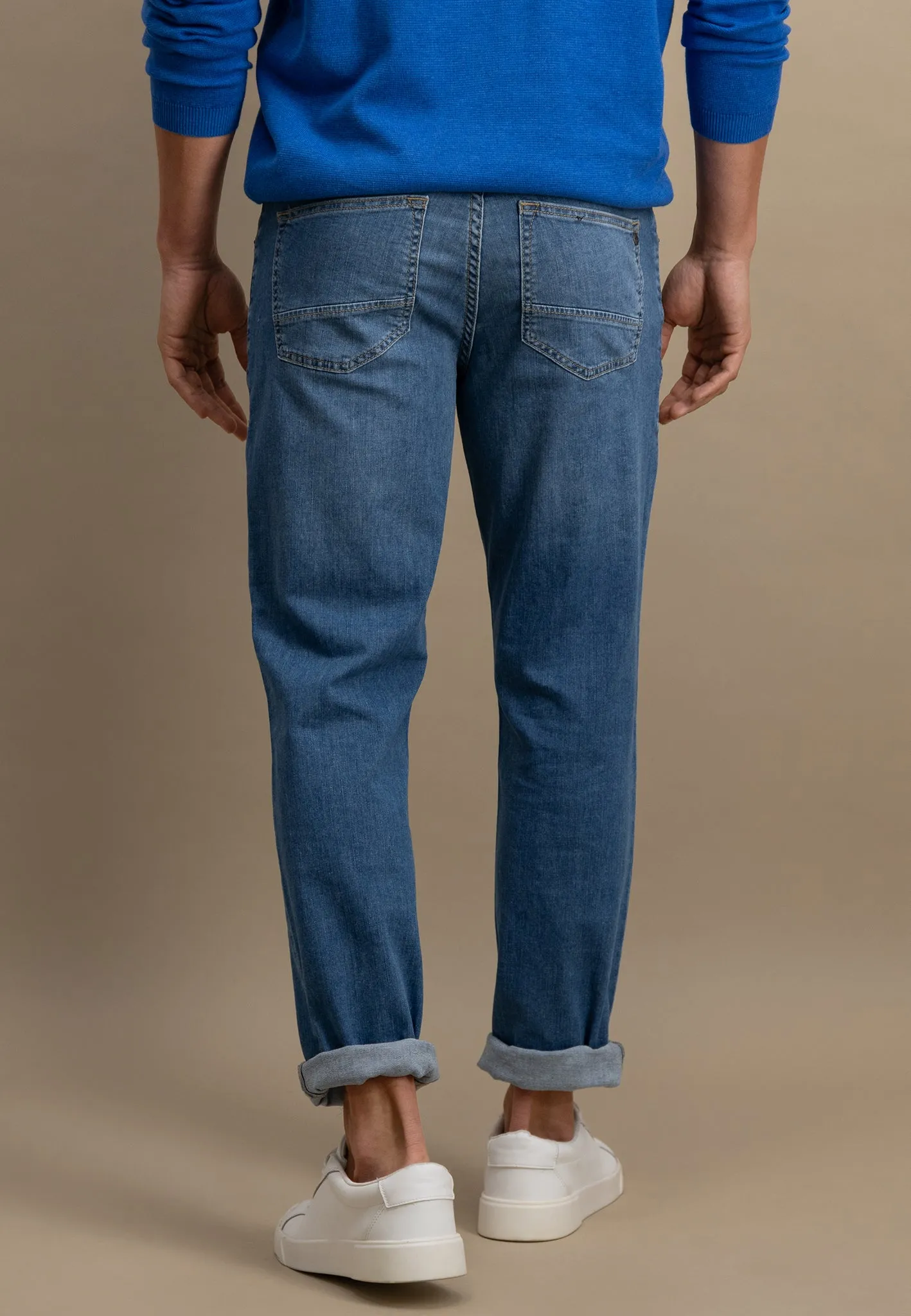 Casual-Fit Jeanshose im 5-Pocket-Design