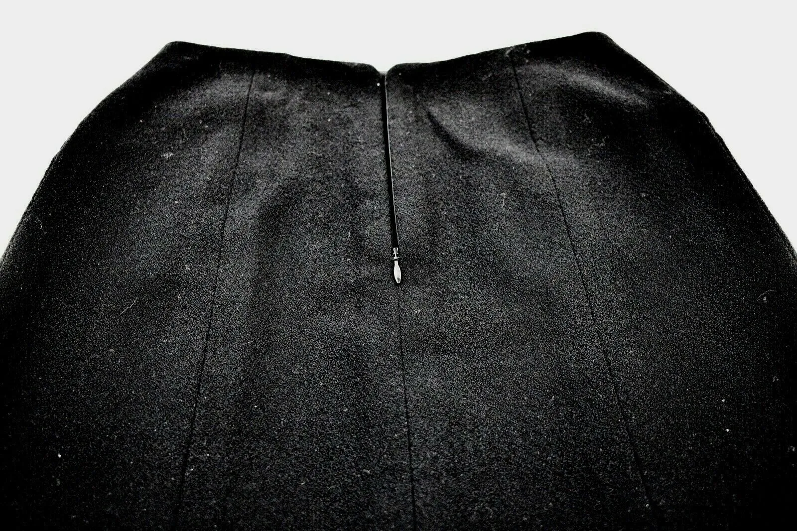 Chanel - Pearl Button Skirt Suit - Black Blazer Set - CC Zip - 4 - 36 - 2002 02A