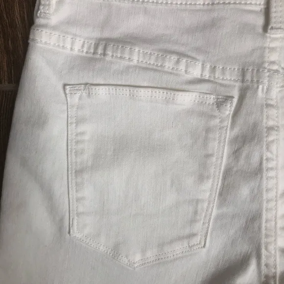 Chelsea &amp; Violet White Jean Shorts
