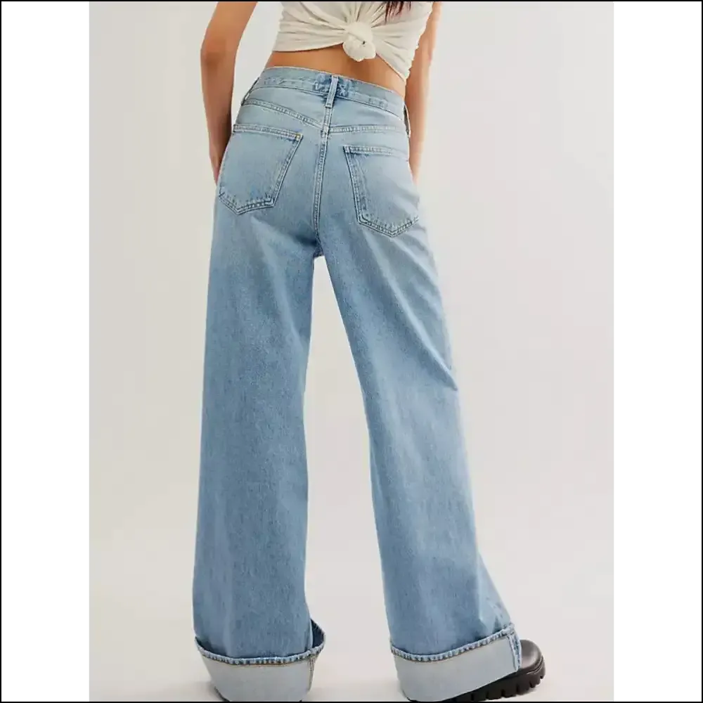 Chic Cuffed Jeans: Because your Legs Deserve a Stylish Comedy Show! 😂👖