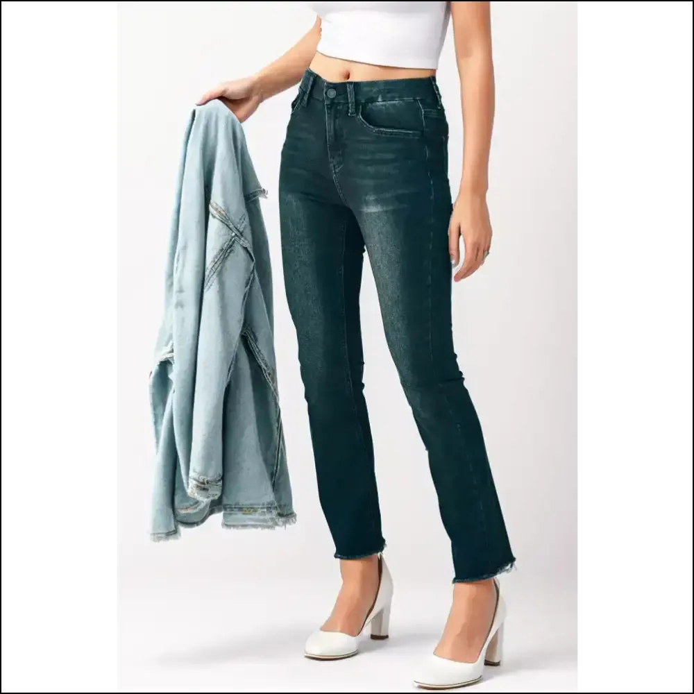 Chic Mid-rise Skinny Jeans: Strut your Stuff, Embrace your Inner Fashionista! 👖✨