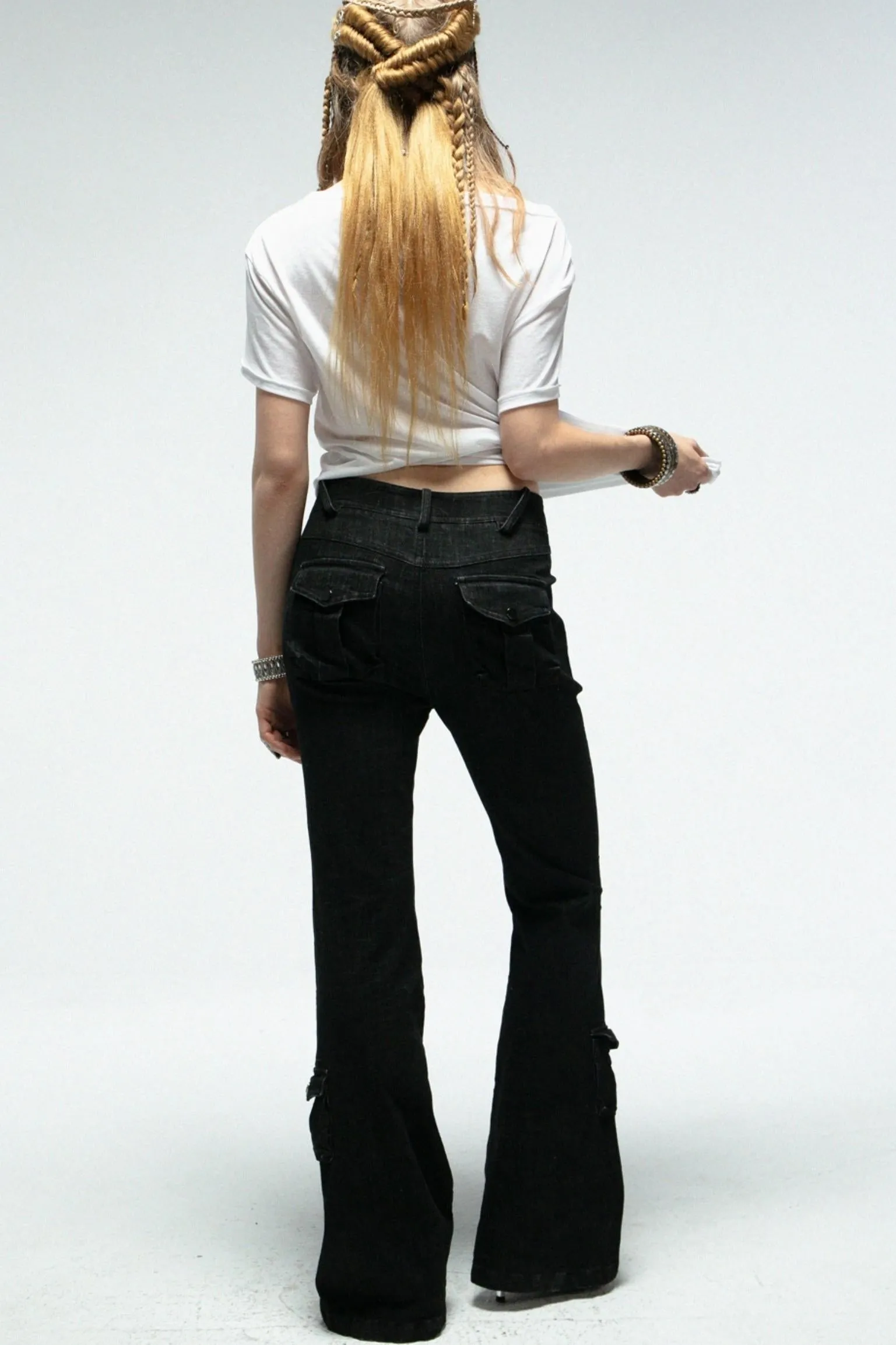 Chic Pleated Flare Jeans