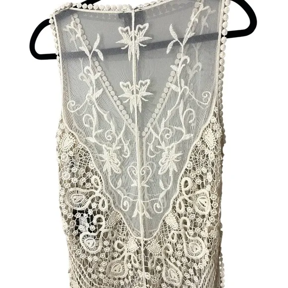 Cliche’ Boho Crochet Lace Duster Sleeveless Cream SZ M/L NWT
