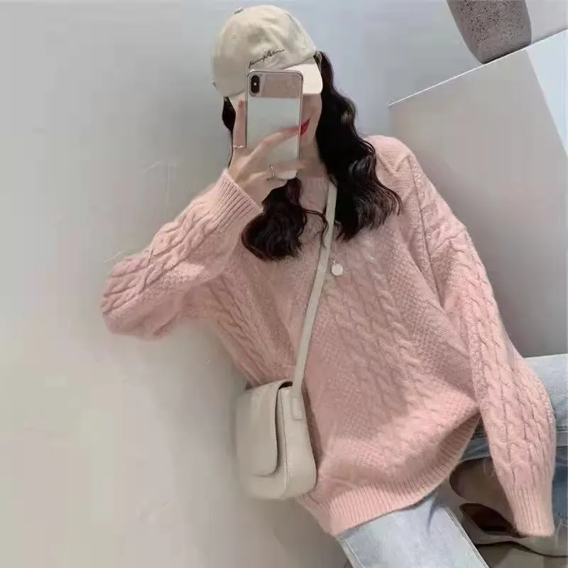 Comfortable Solid Color Round Neck Sweater for Women's Casual Wear