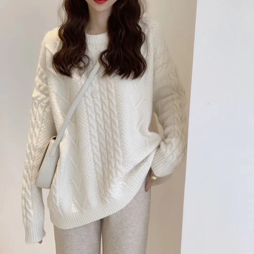 Comfortable Solid Color Round Neck Sweater for Women's Casual Wear