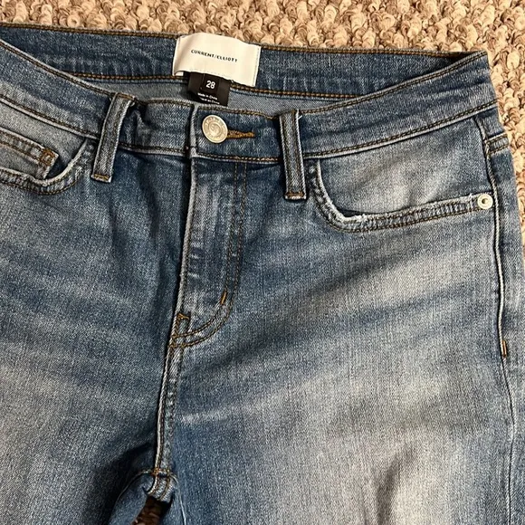 Current/Elliott Turnt Ankle Skinny Stiletto Studded Blue Keeling Jean Size: 28
