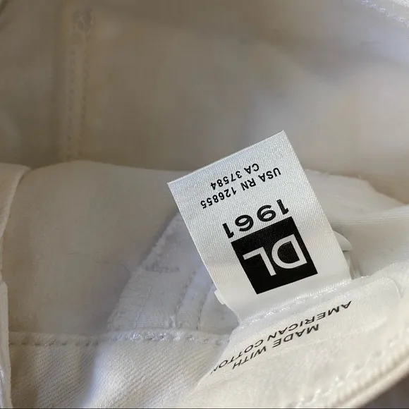 DL1961 Amanda Petite Smart Denim White Jeans Stretch Ankle Porcelain Sz 26 NWT