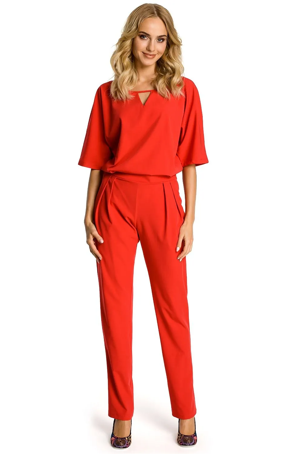 Elegant Loose-Fit Jumpsuit with Belt