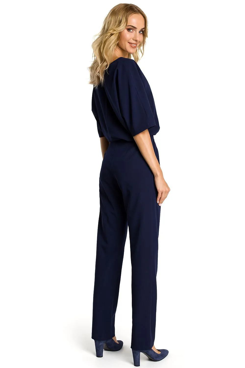 Elegant Loose-Fit Jumpsuit with Belt