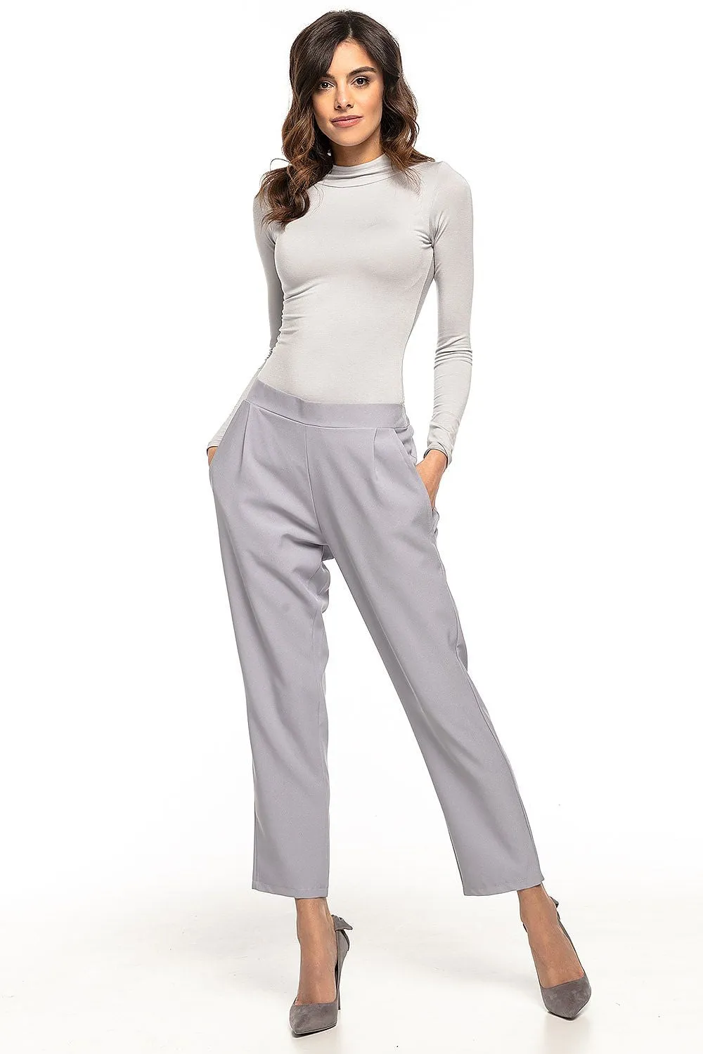 Elegant Pleated Cigarette Trousers