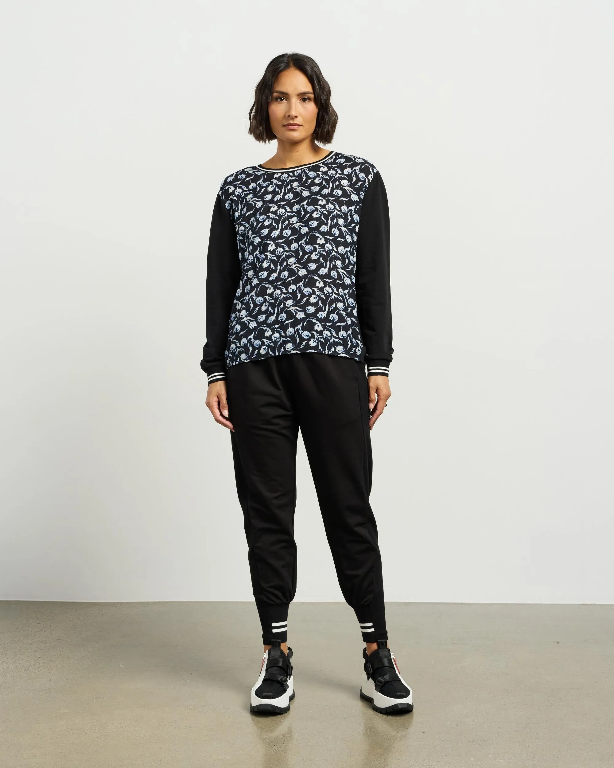 et alia Smith Top - Azure Petals/Black