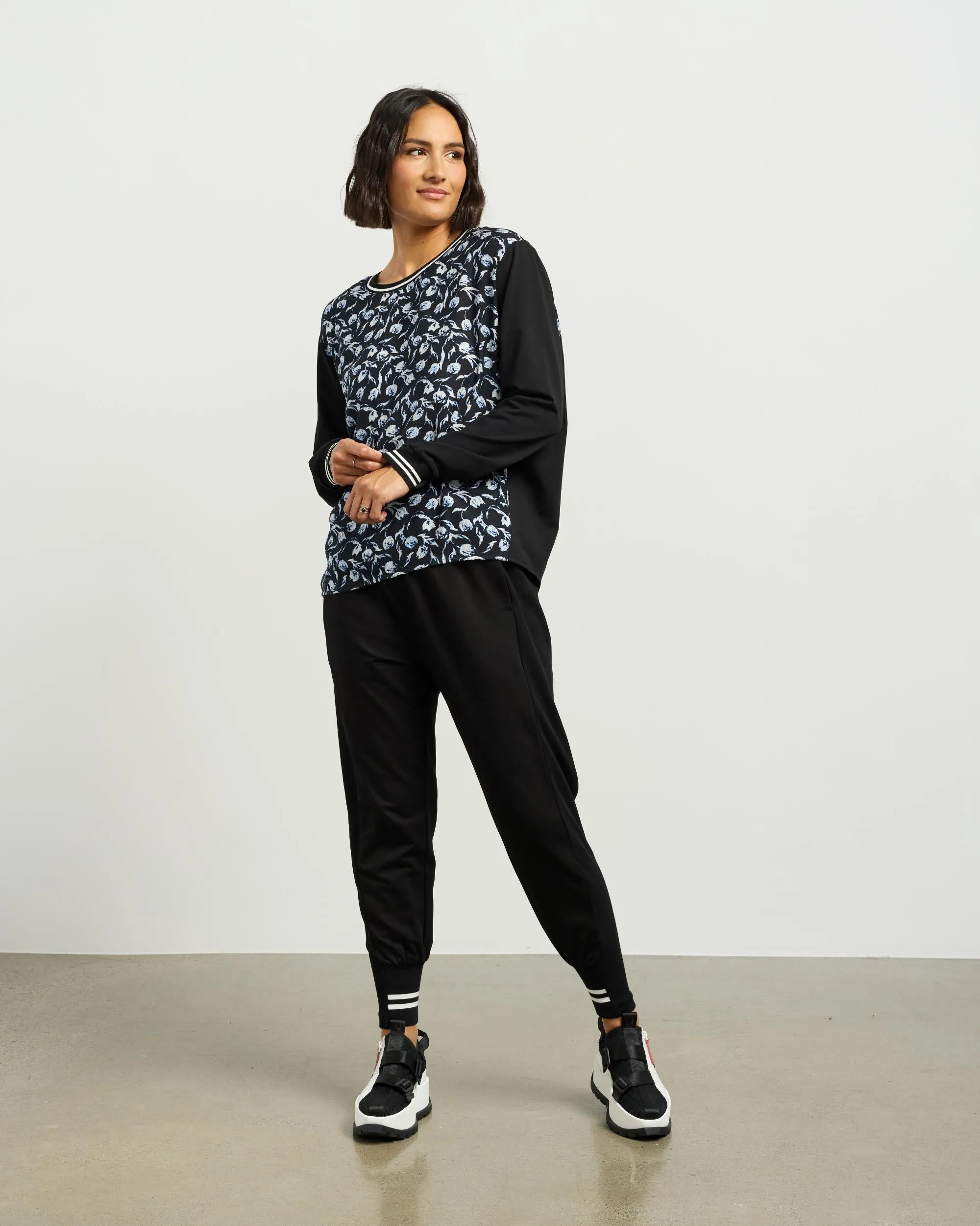 et alia Smith Top - Azure Petals/Black