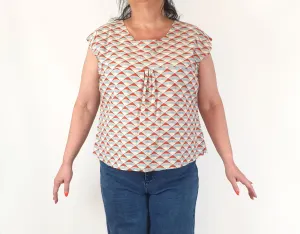 Finki red and blue fan print top size XL