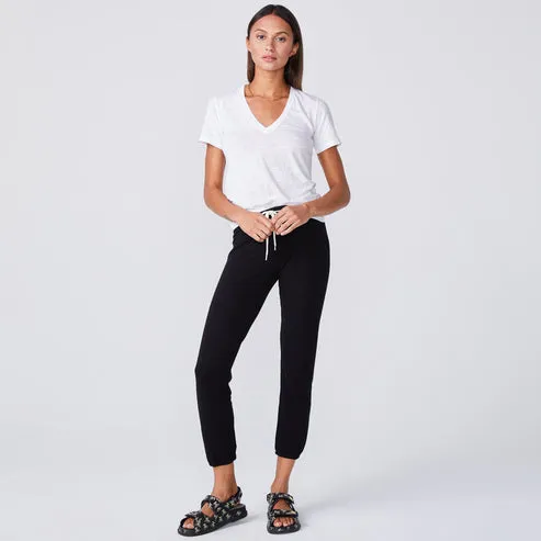 FITTED V NECK TEE