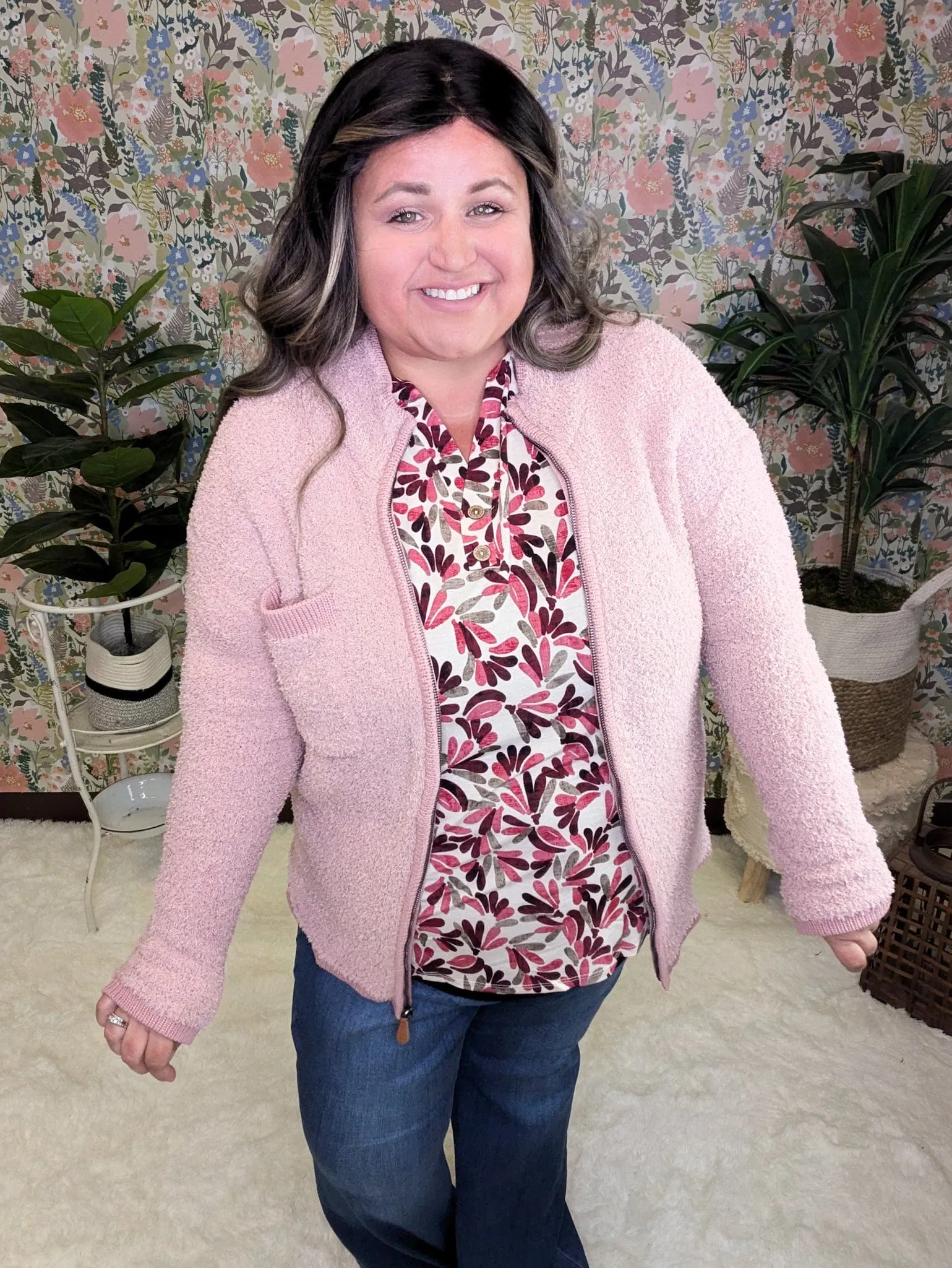 Janine Brushstroke Top w/Ruched Sleeve in Taupe Berry
