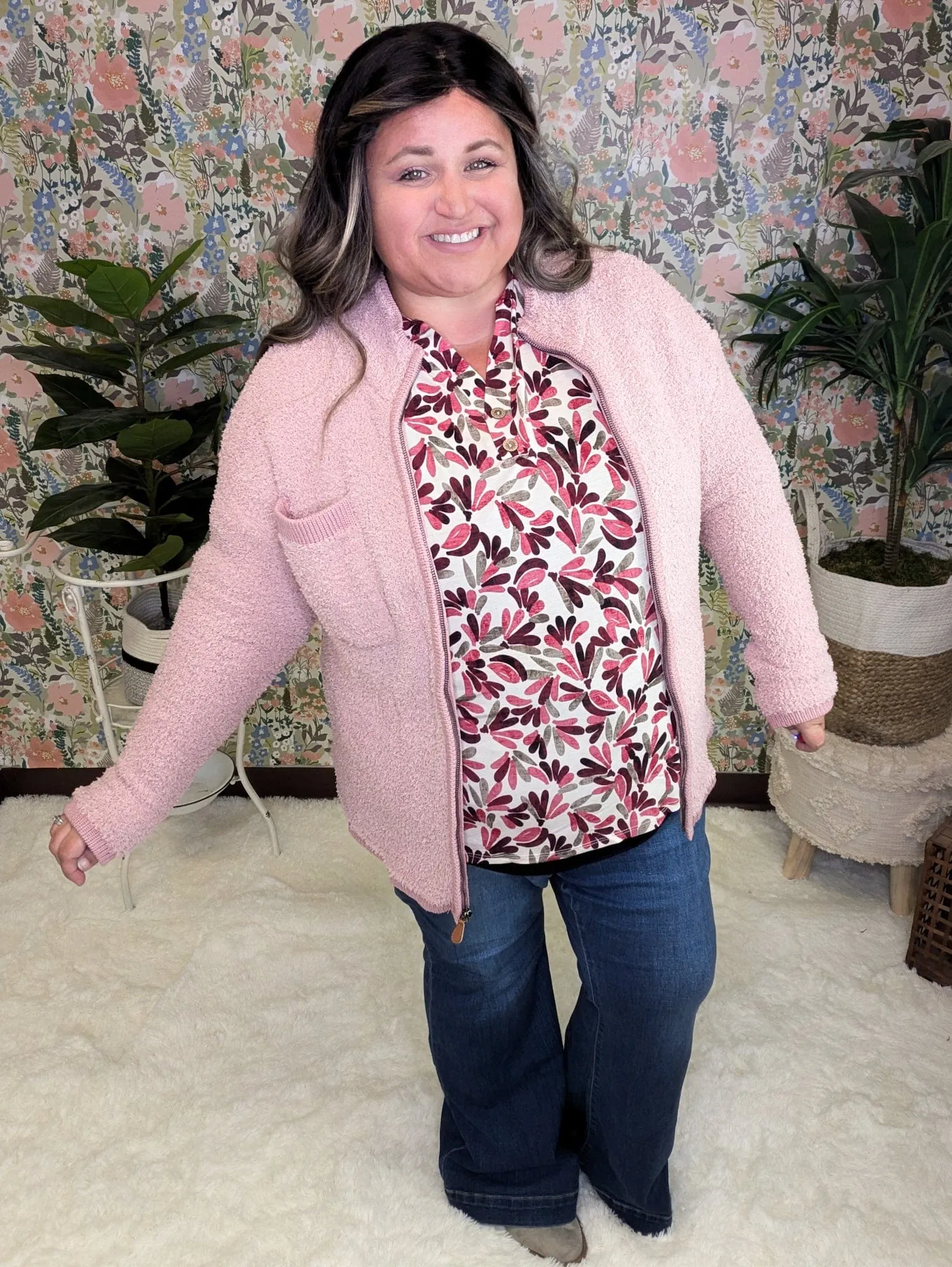 Janine Brushstroke Top w/Ruched Sleeve in Taupe Berry