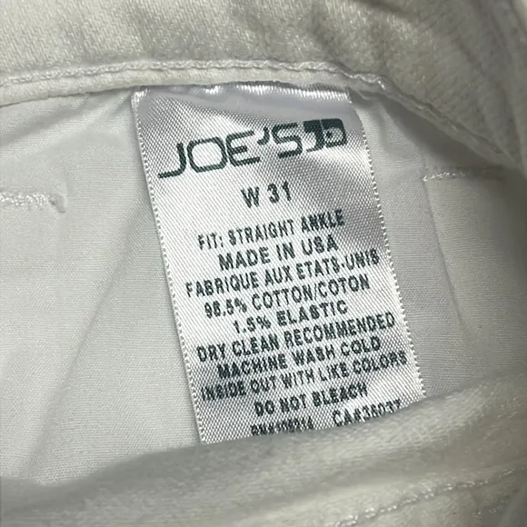 Joe’s jeans Straight Ankle white. Sz 31. New!