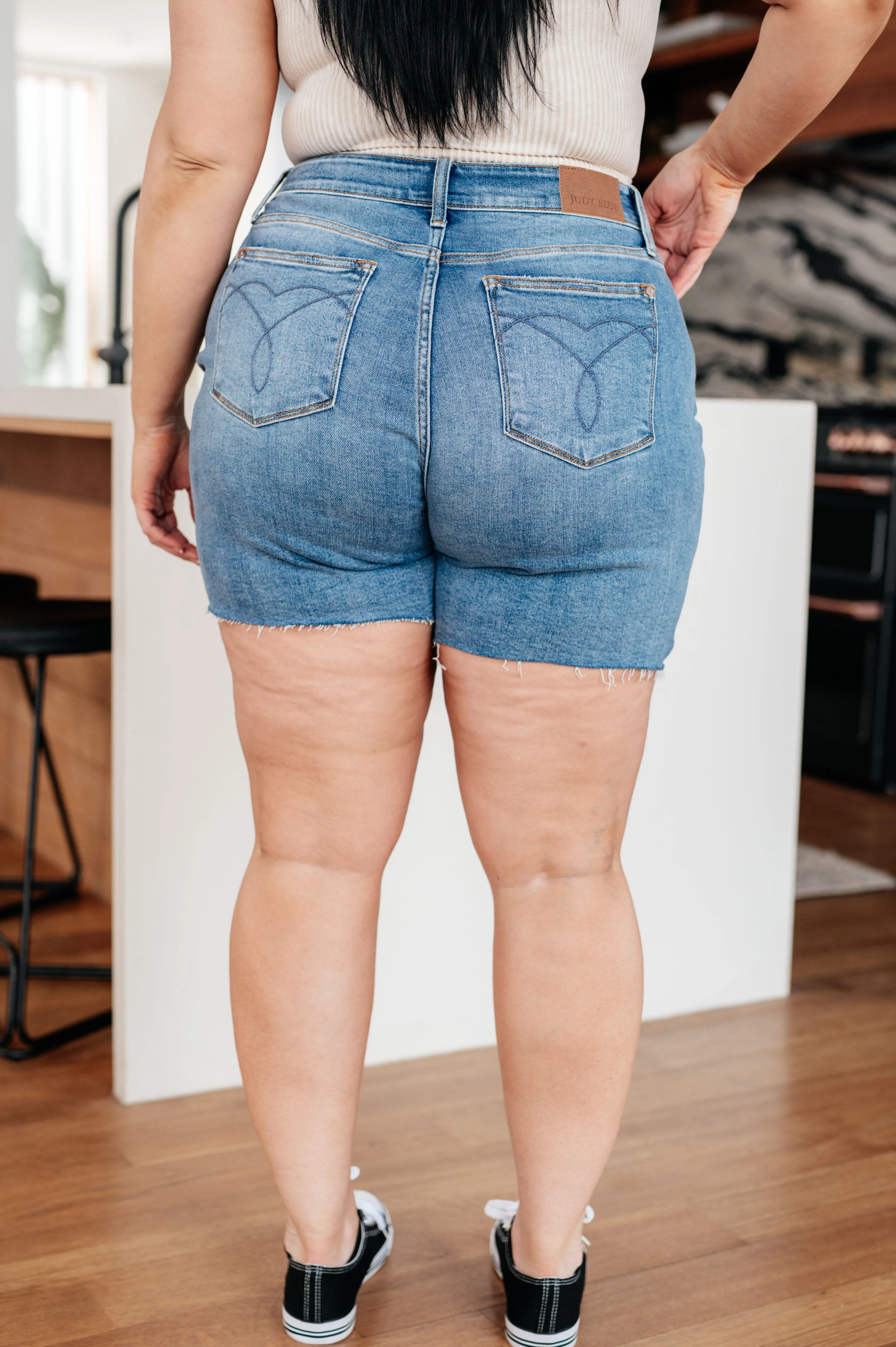 Judy Blue High-Rise Cut-Off Shorts in Light Wash