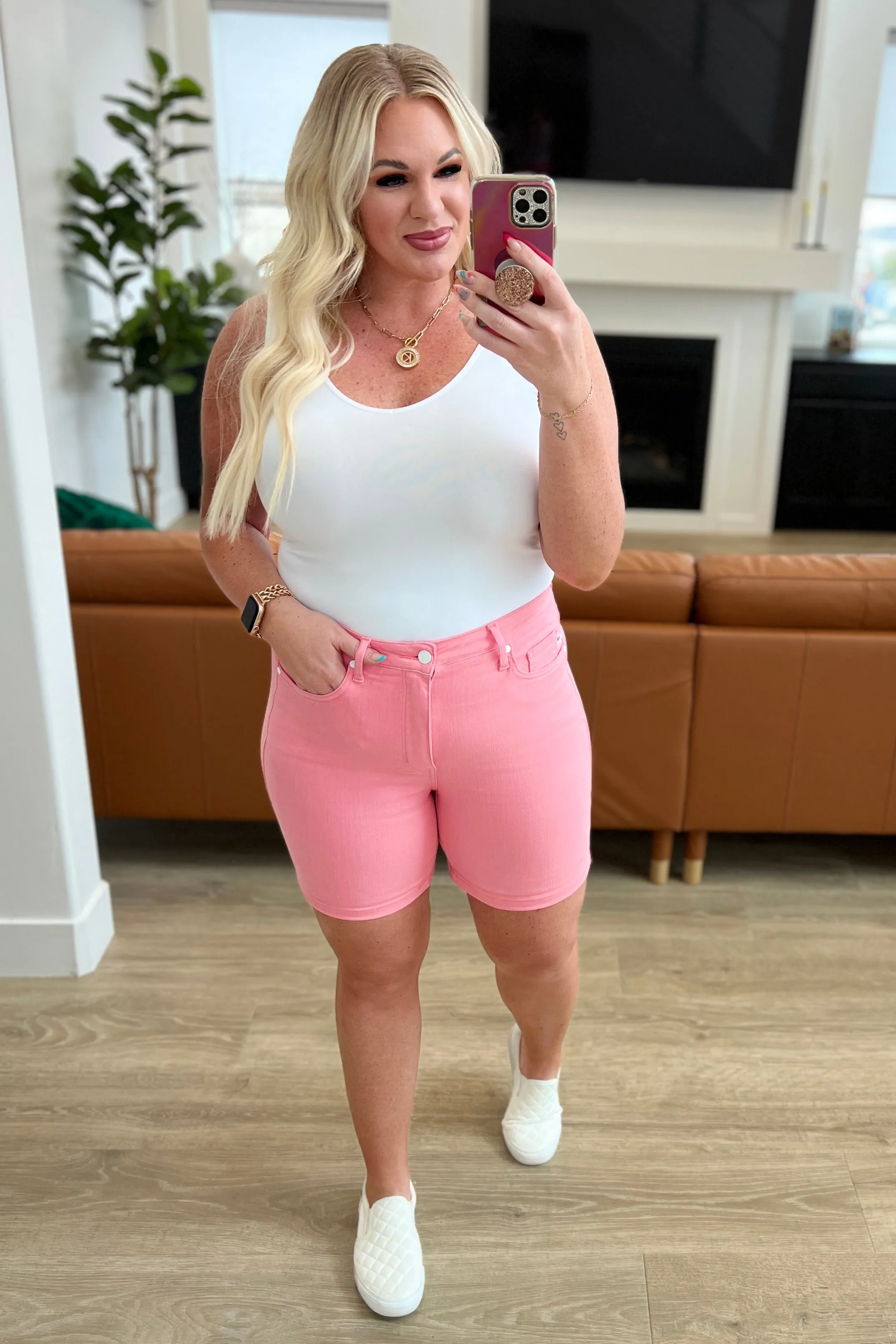 Judy Blue Tummy Control Shorts in Pink