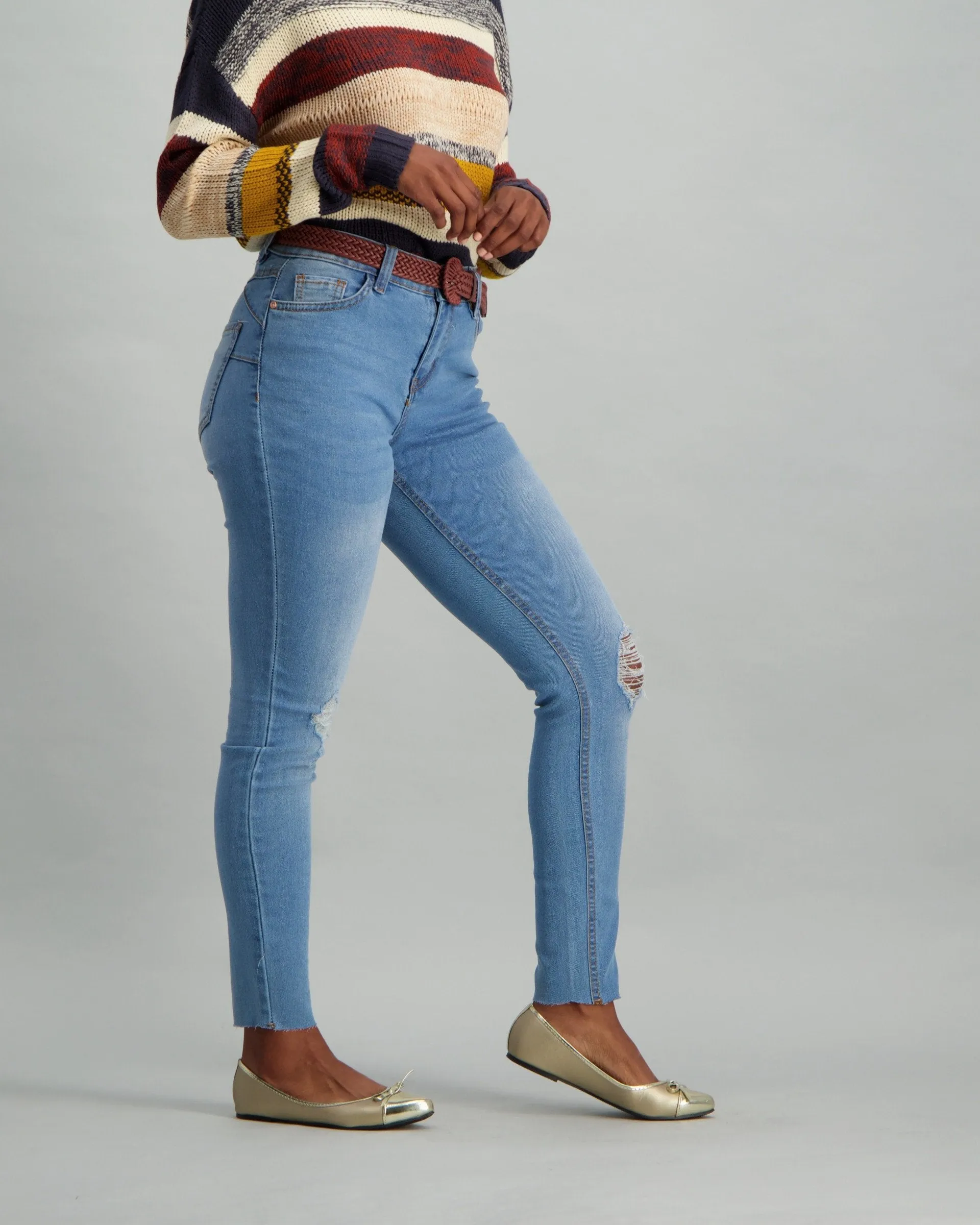 Ladies Light Wash Abraised Weave Belt Skinny Denim Jean