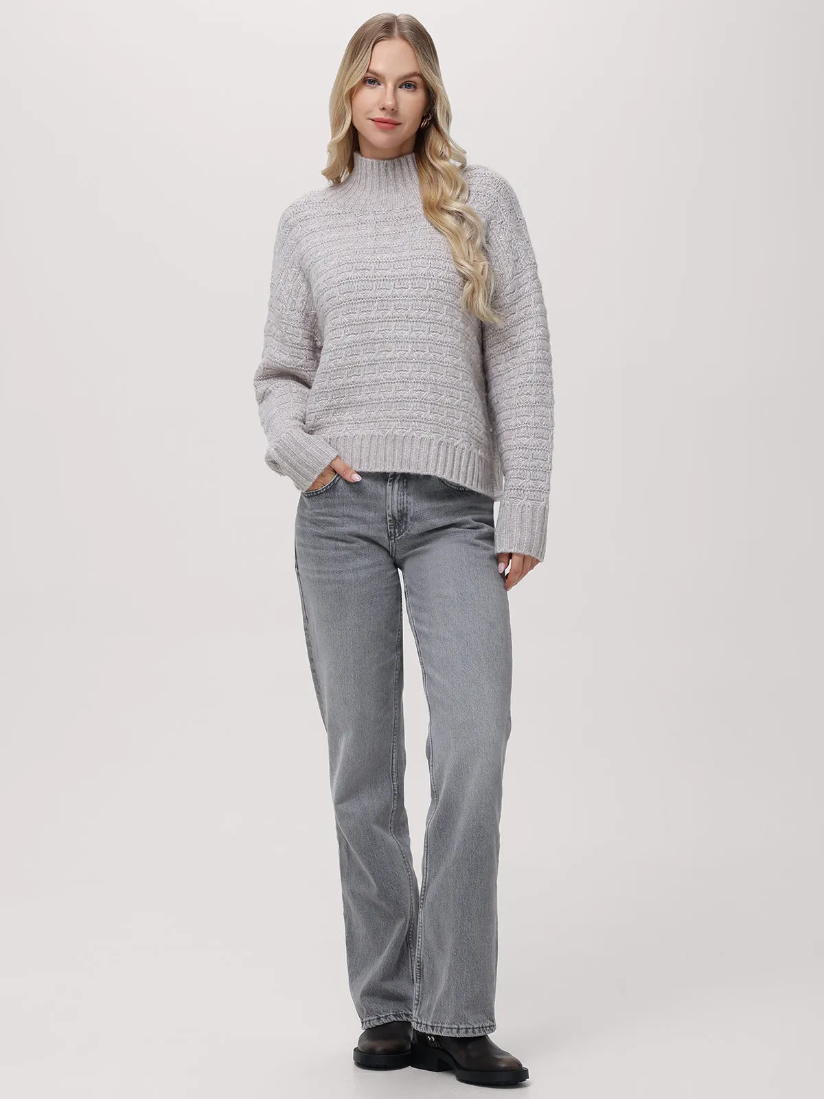 Layla: Mockneck Sweater