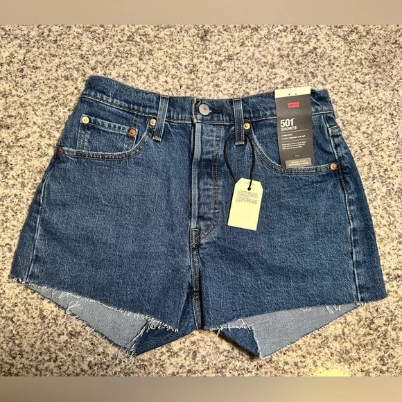 Levi’s 501 Shorts Salsa Halfway Medium Wash NWT