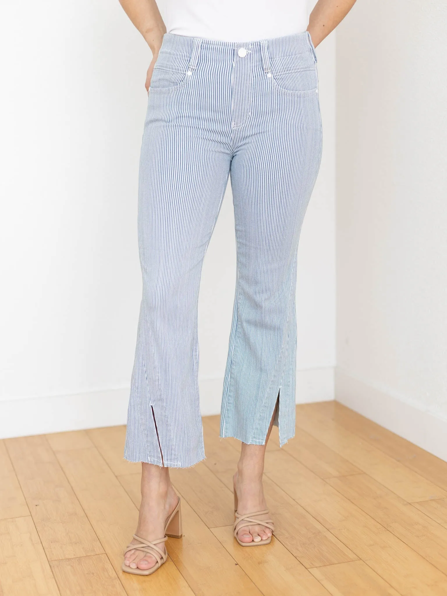 Liverpool Gia Glider Twisted Seam Crop Flare - Chambray Stripe