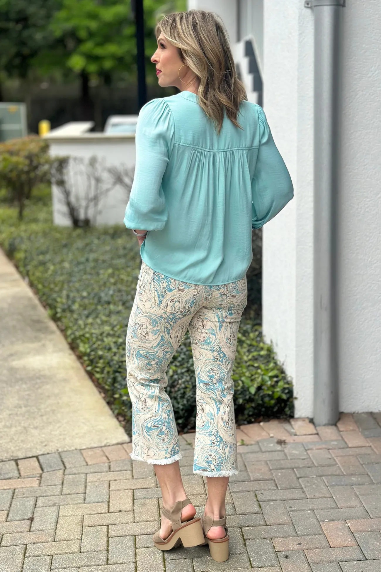Liverpool Ocean Blue Ecru Marble Hannah Crop Flare Jean