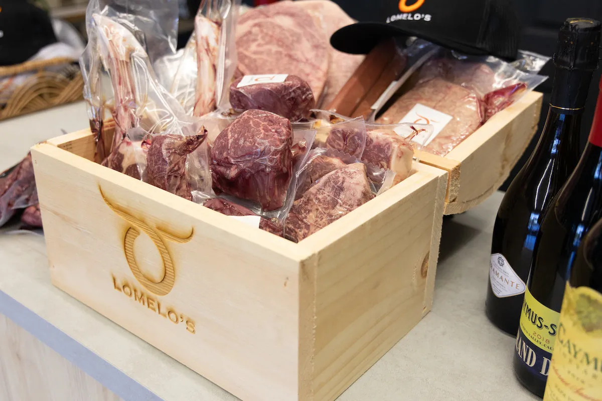 Lomelo's Box O Meats