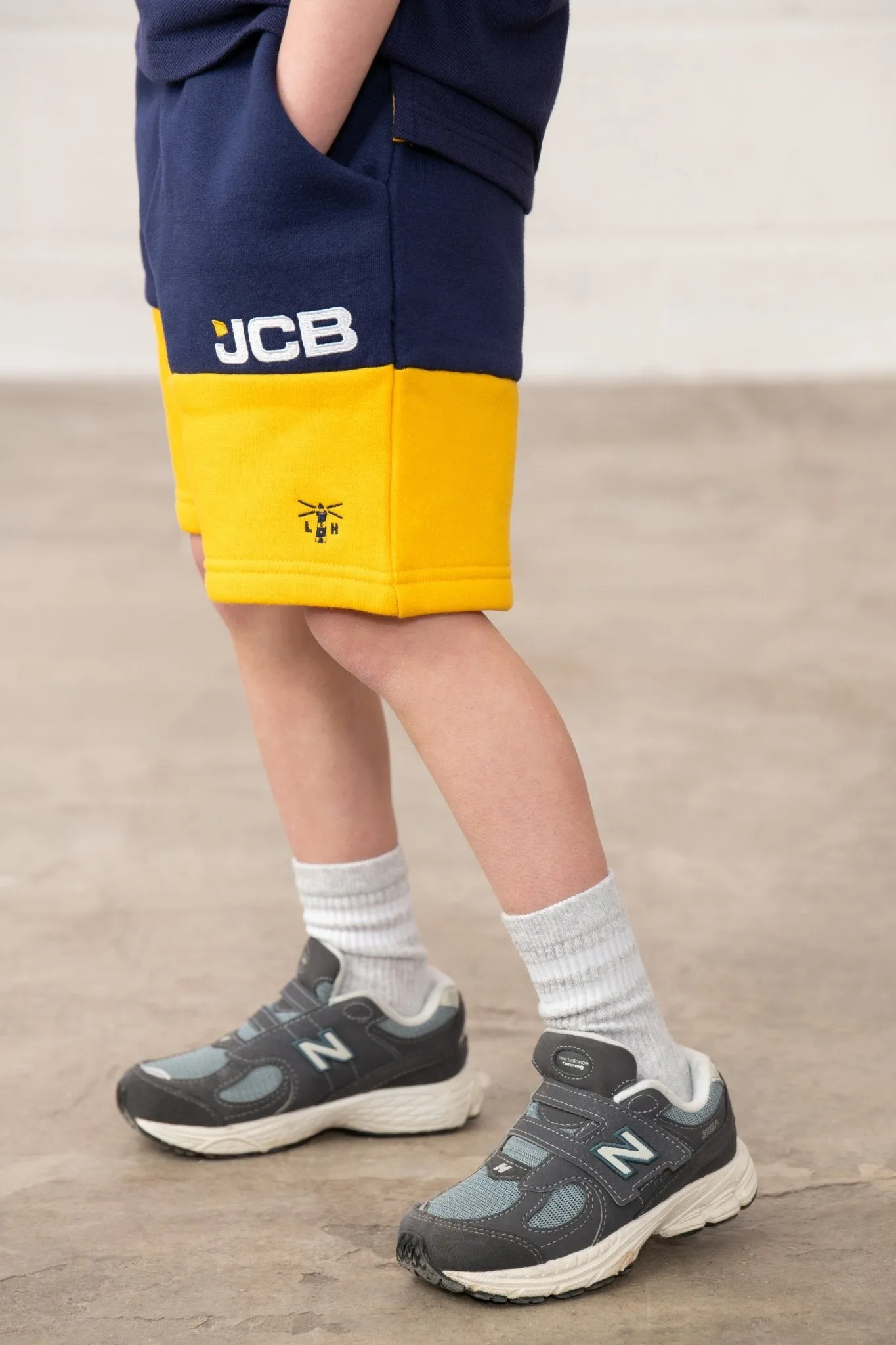 Louie Shorts - JCB