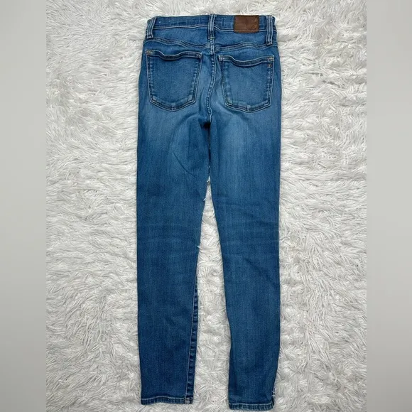 Madewell 10&quot; High-Rise Skinny Jeans in Bradshaw Wash Size 25x27 - Blue