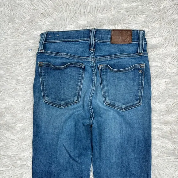 Madewell 10&quot; High-Rise Skinny Jeans in Bradshaw Wash Size 25x27 - Blue
