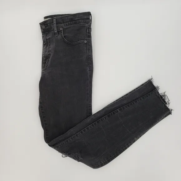 MADEWELL 9&quot; High-Rise Skinny Jeans in Black Sea