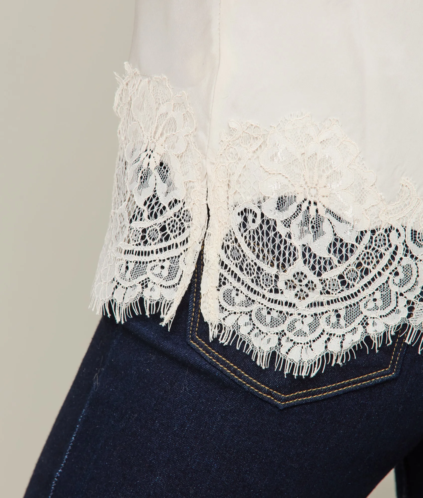Megan Coco Bias Cami :: White