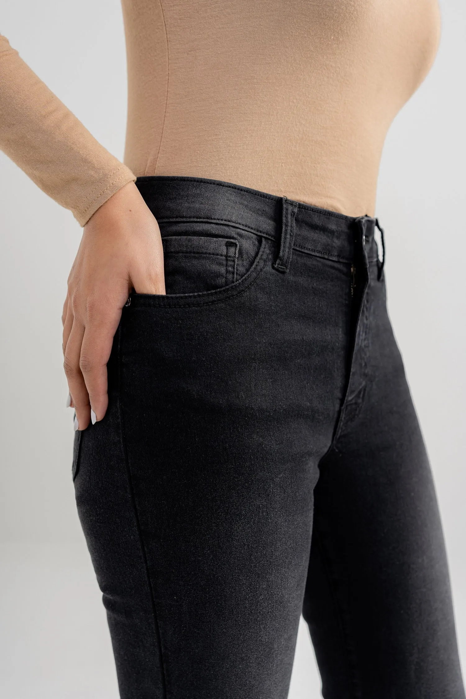 Meira Basic Fit Jeans