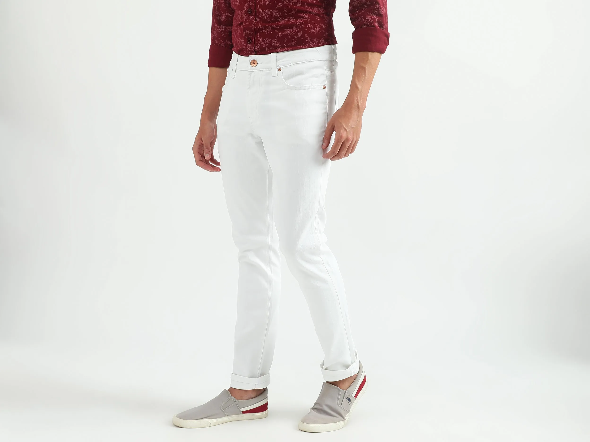 Men Solid Skinny Fit Jeans