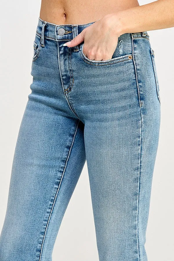 MID RISE ULTRA STRETCH KICK FLARE IN MEDIUM LIGHT