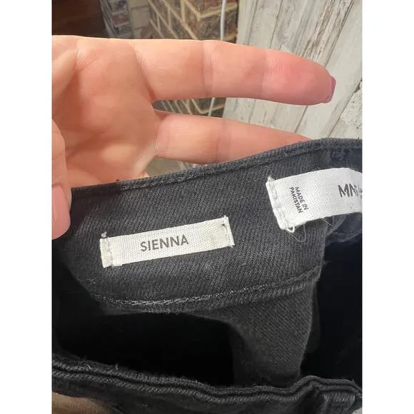 MNG Sienna Black 5-Pocket Raw Hem High Waist Flare Cropped Jeans Size EU 34 US 2