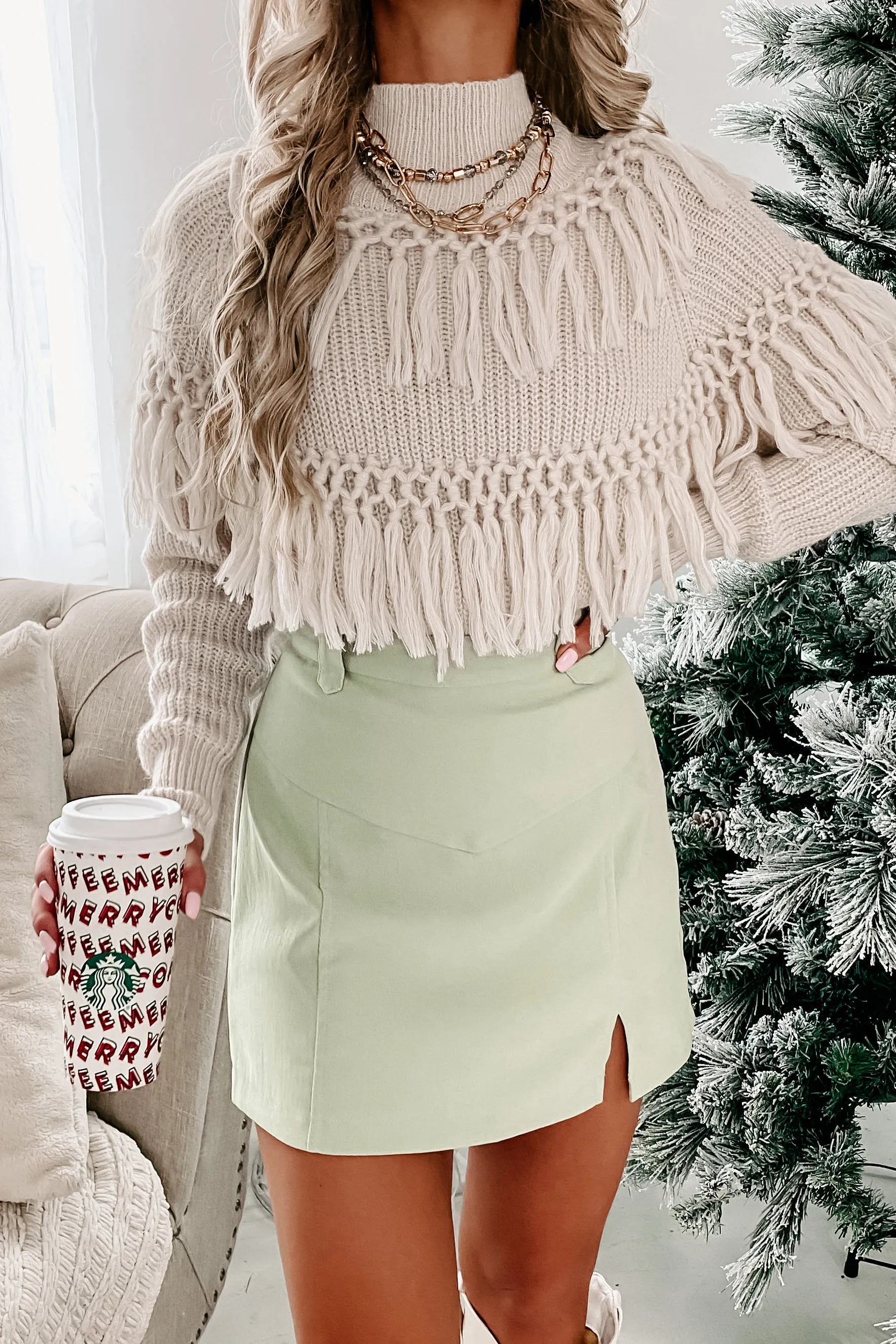 Montana Memories Knotted Tassel Sweater (Ivory)