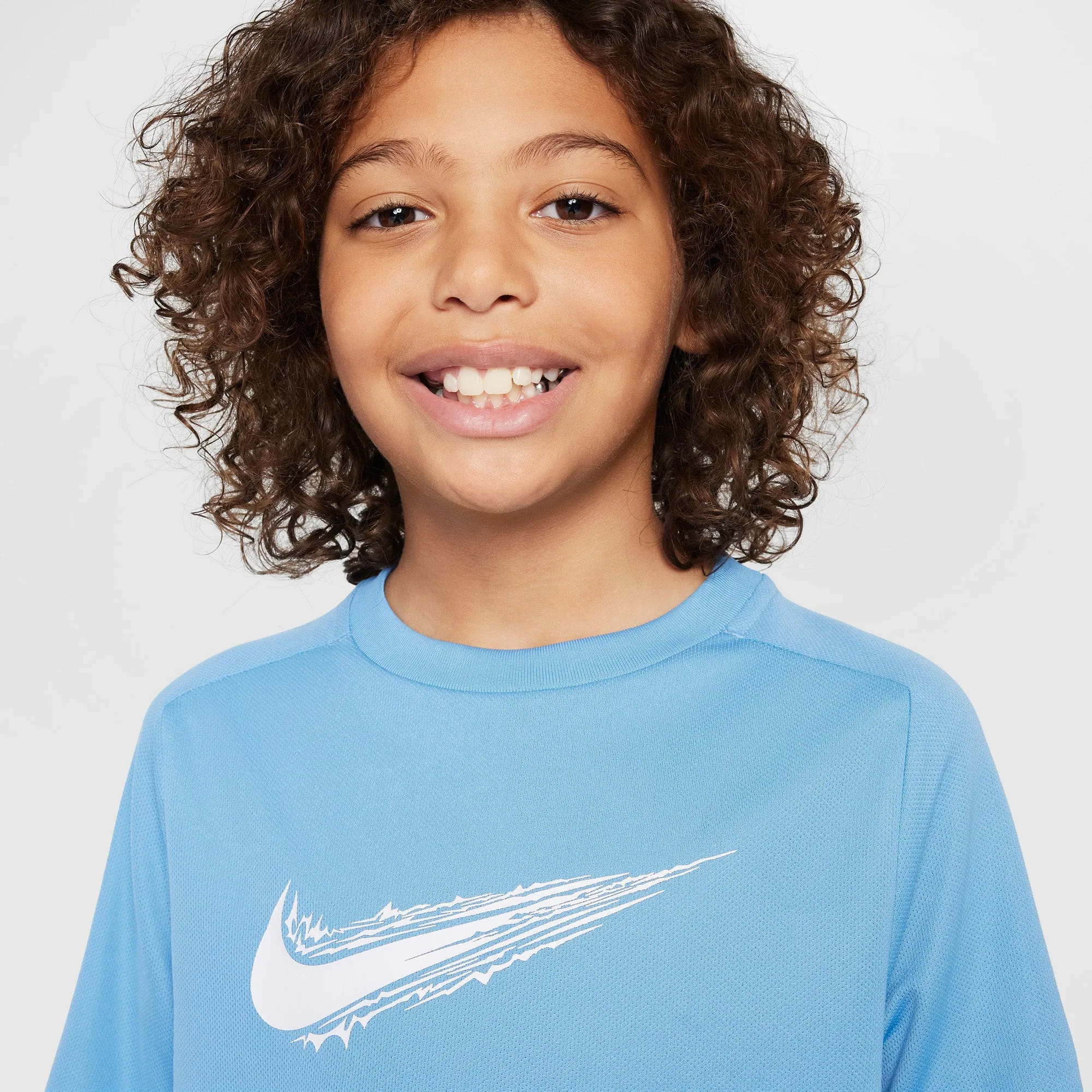 Multi Dri-FIT jongens t-shirt