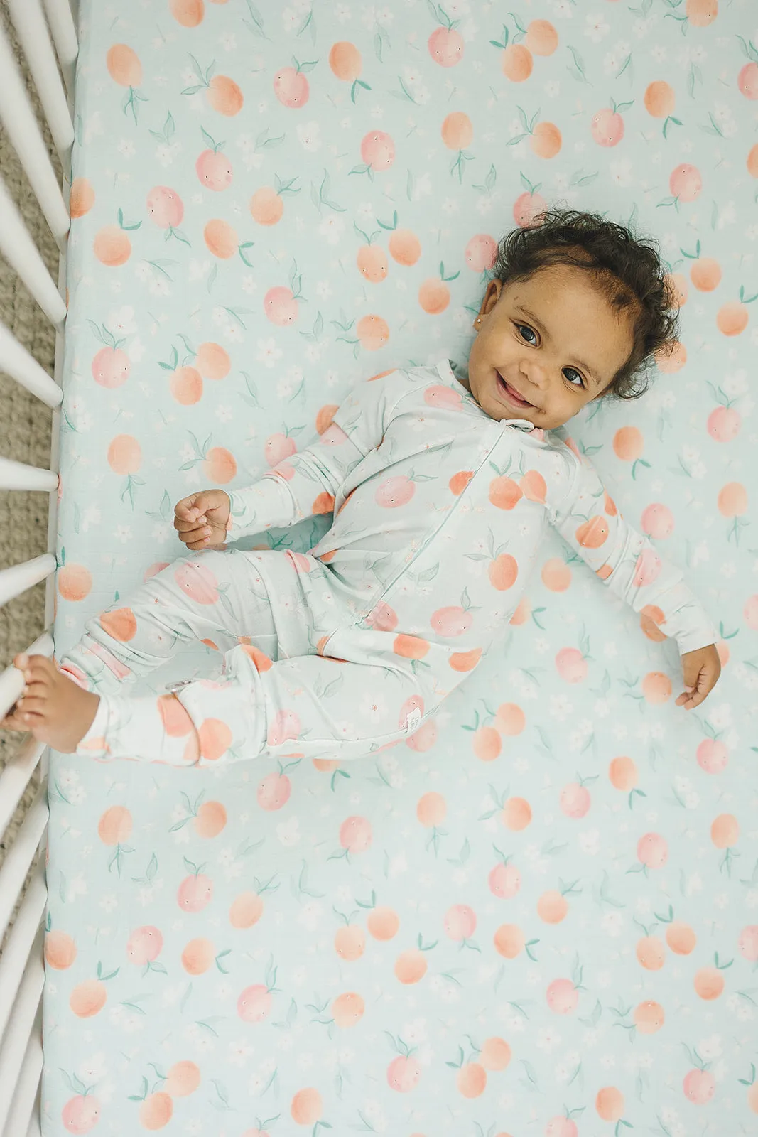 Muslin Fitted Crib Sheet - Peaches