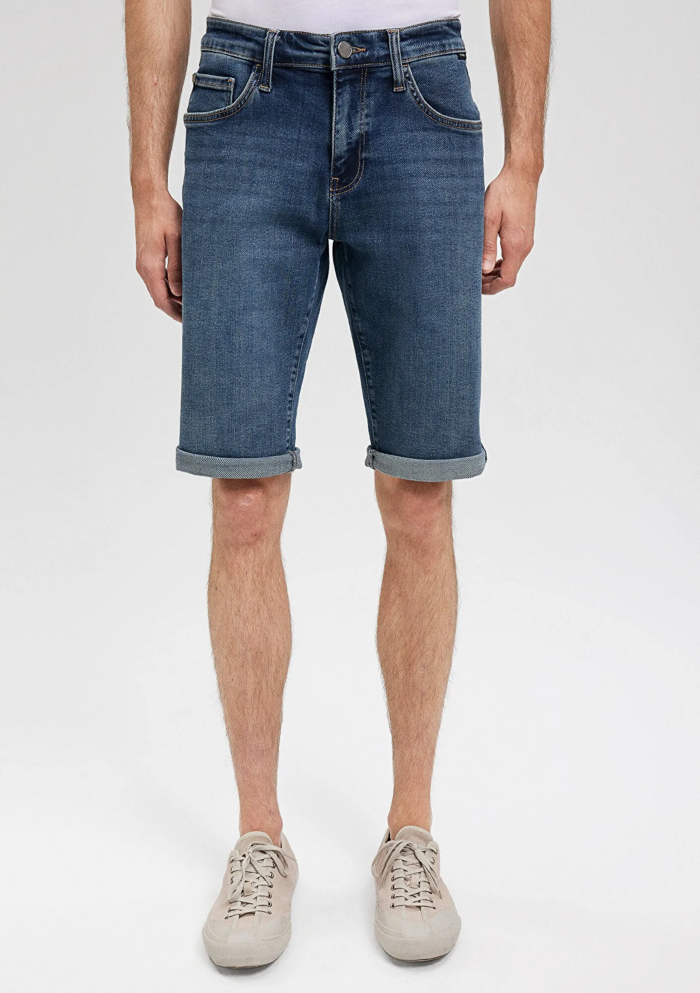 Nicholas Dark Shaded Mavi Black Jean Shorts